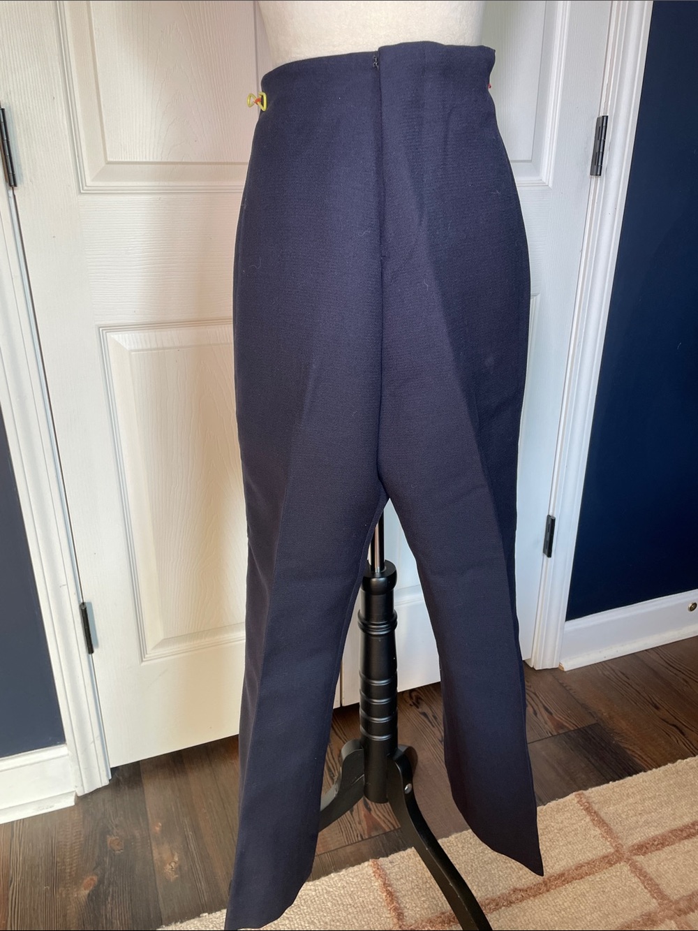 Vintage Hand Crafted THICK Navy High-Waist Tailored Flat Front Trousers Size 4